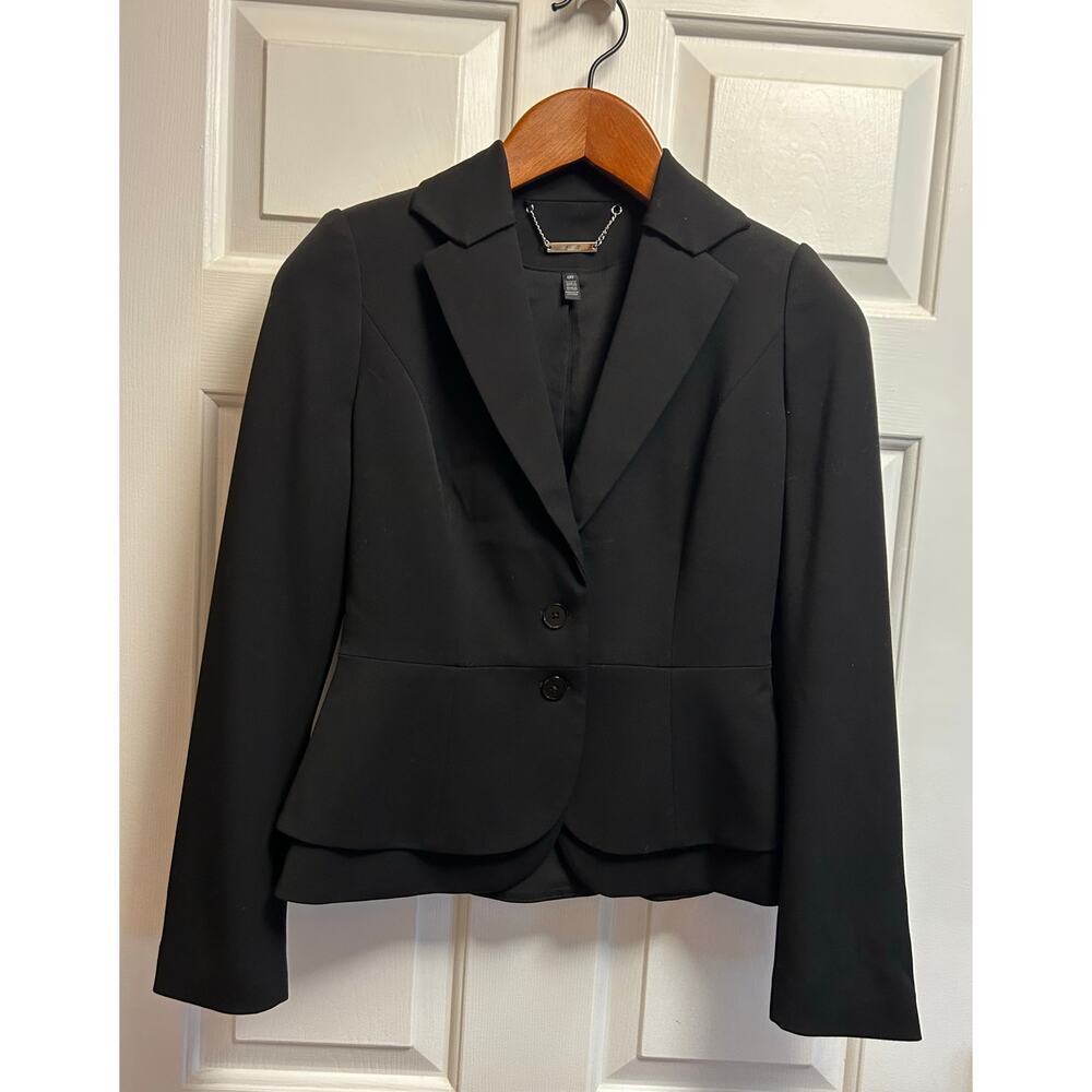 White House Black Market Black Signiture Blazer, Size 00